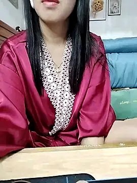 cream1299 online show from 03/04/25, 12:50