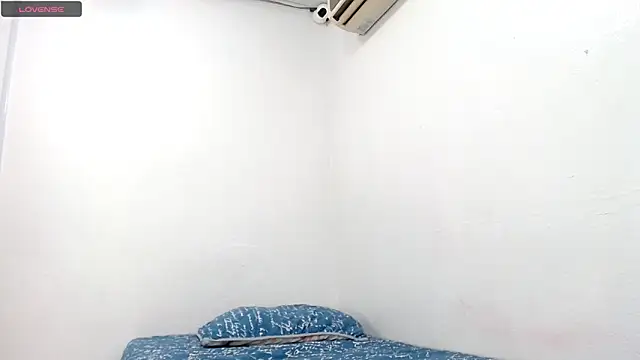 camilavagina24 online show from 01/23/25, 05:42