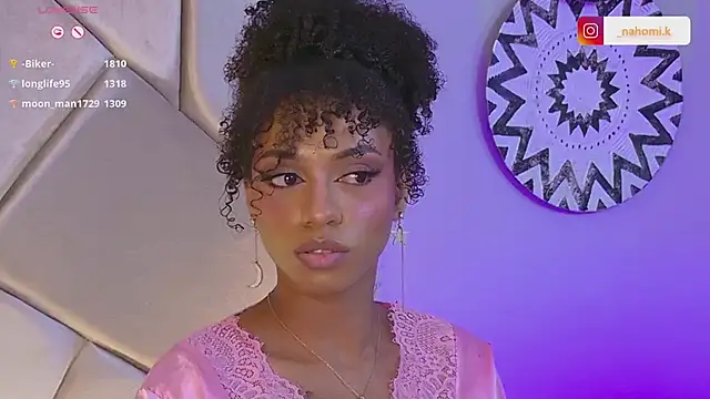 Snapshot of Nahomi_King chatting on 02/22/25, 03:58 Nahomi King online show from 02/22/25, 03:58