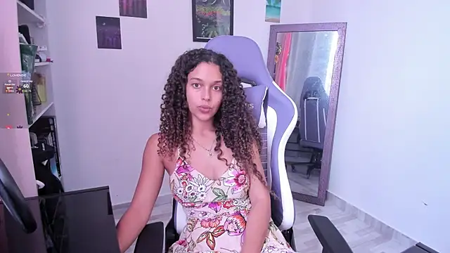 Snapshot of Rati_Curly chatting on 01/09/26, 03:04 Rati Curly online show from 01/09/26, 03:04