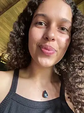 Snapshot of Rati_Curly chatting on 02/10/26, 07:07 Rati Curly online show from 02/10/26, 07:07