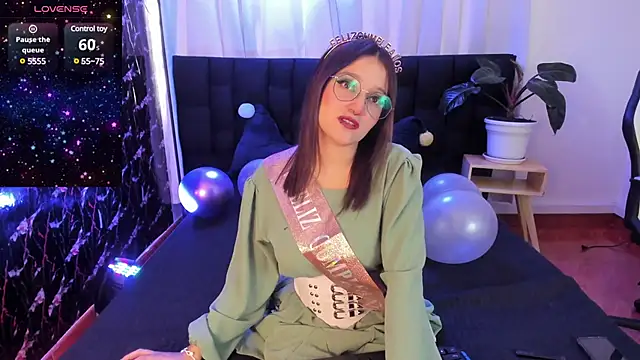 Elecktra sweet online show from 03/18/25, 07:53