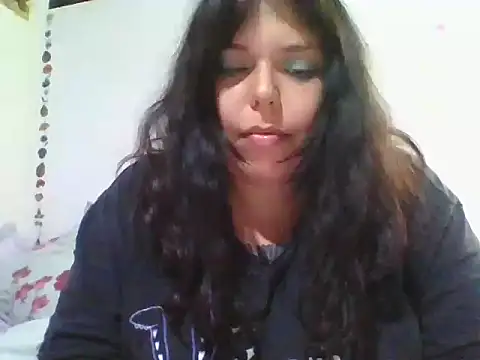 scarletttlove online show from 04/26/26, 01:47