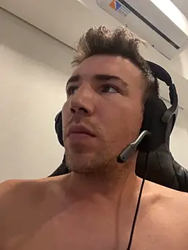 Snapshot of fedex_c2c chatting on 03/02/26, 02:25 fedex c2c online show from 03/02/26, 02:25