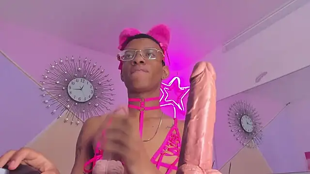 Tiffany Valentine15 online show from 11/22/25, 12:26