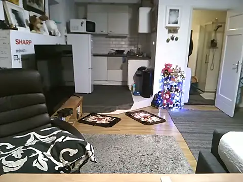 mihaimichael online show from 10/24/25, 09:33