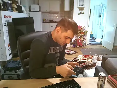 mihaimichael online show from 11/04/25, 12:37