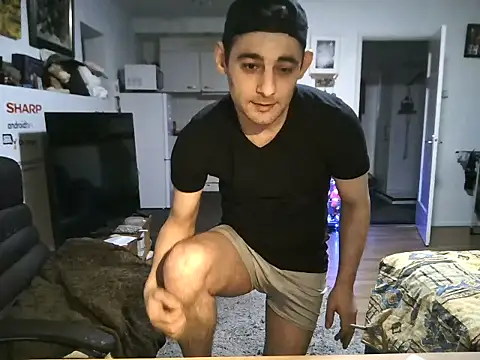 Snapshot of mihaimichael chatting on 12/23/25, 12:08 mihaimichael online show from 12/23/25, 12:08