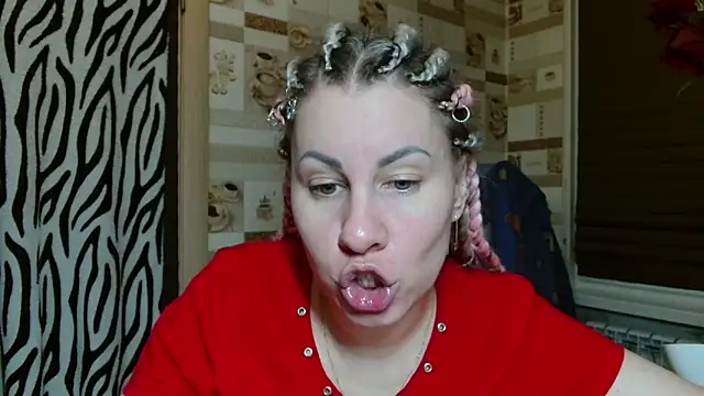 TherestlessKitty online show from 04/30/26, 10:14
