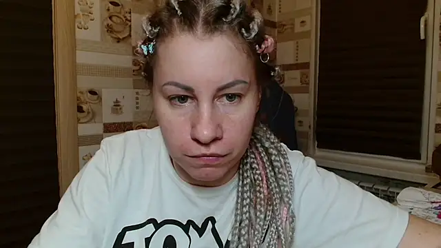 TherestlessKitty online show from 05/11/26, 10:18