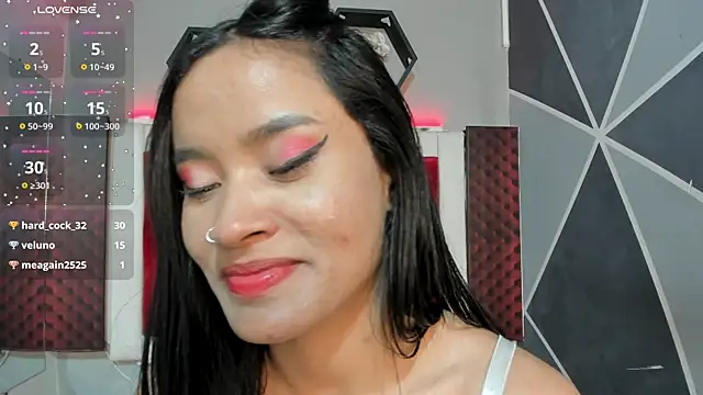 Karoll014 online show from 02/08/25, 06:12