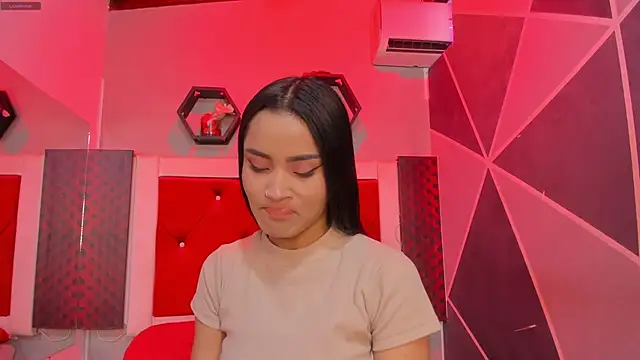 Karoll014 online show from 10/03/25, 11:51