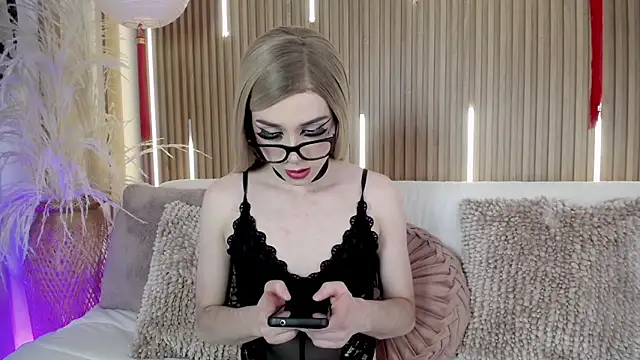 Tayzon Foxxx online show from 04/28/26, 08:47