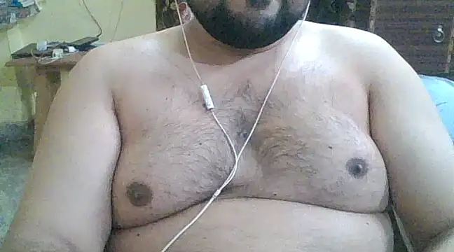 ARYANAVAILABLE online show from 02/13/25, 09:38