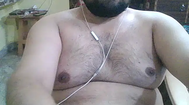 ARYANAVAILABLE online show from 03/05/25, 12:27