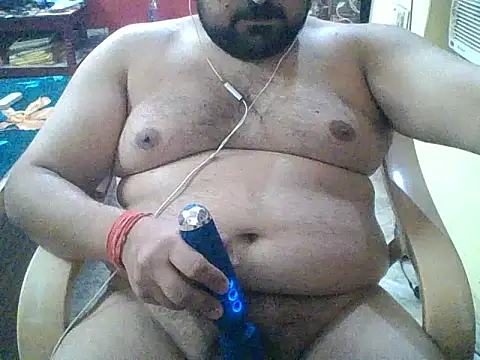 ARYANAVAILABLE online show from 09/24/25, 01:25