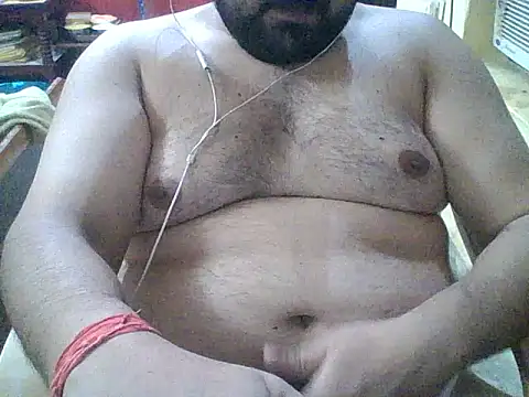 ARYANAVAILABLE online show from 09/25/25, 09:29