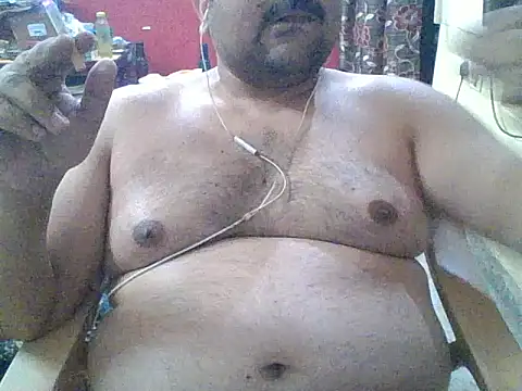 Snapshot of ARYANAVAILABLE chatting on 03/03/26, 09:10 ARYANAVAILABLE online show from 03/03/26, 09:10