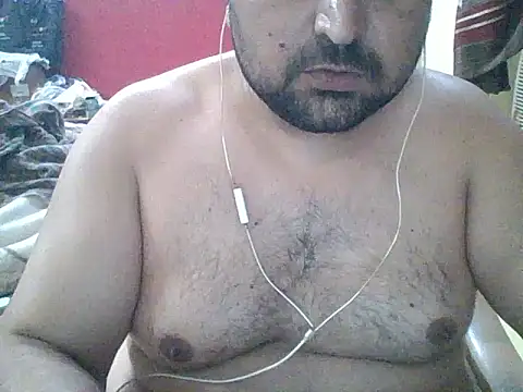 Snapshot of ARYANAVAILABLE chatting on 07/16/26, 03:51 ARYANAVAILABLE online show from 07/16/26, 03:51
