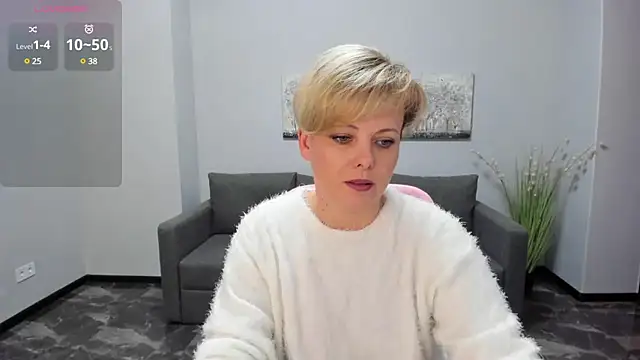 Julia Wilsone online show from 01/16/25, 12:53