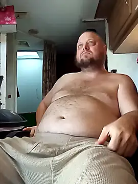 Snapshot of tjmacksjr chatting on 11/18/25, 05:39 tjmacksjr online show from 11/18/25, 05:39