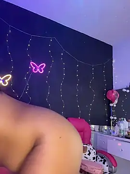 AlisonHoot69 online show from 10/29/25, 12:07