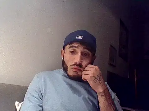 Snapshot of tengocanicas chatting on 12/31/24, 09:53 tengocanicas online show from 12/31/24, 09:53