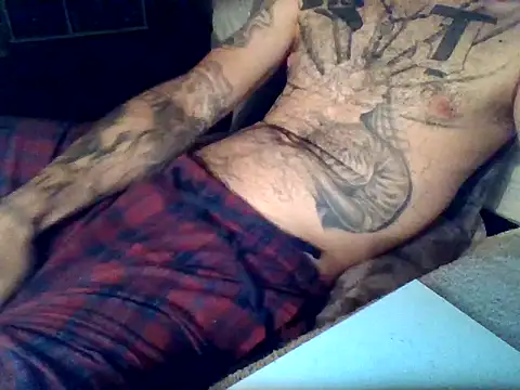 Snapshot of tengocanicas chatting on 10/31/25, 01:12 tengocanicas online show from 10/31/25, 01:12