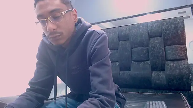 Jose Smoke online show from 03/18/25, 03:53