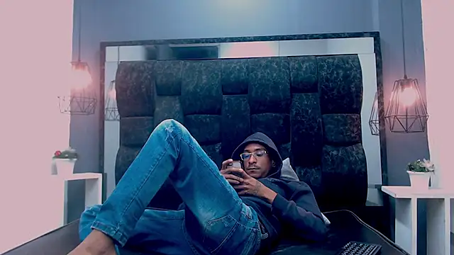 Jose Smoke online show from 03/19/25, 10:00