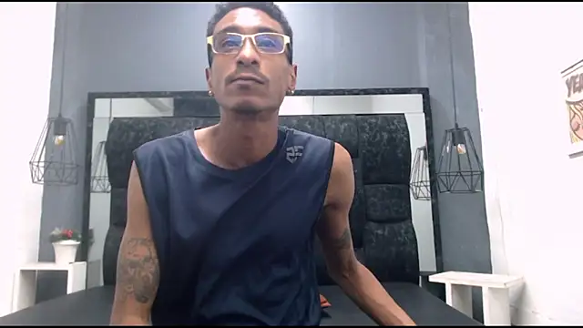 Jose Smoke online show from 09/15/25, 01:05