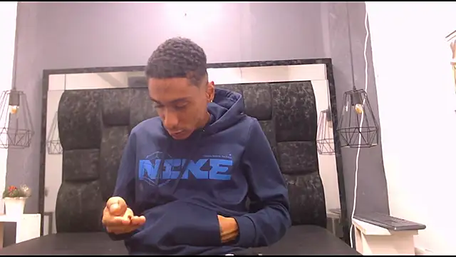 Jose Smoke online show from 09/17/25, 03:08