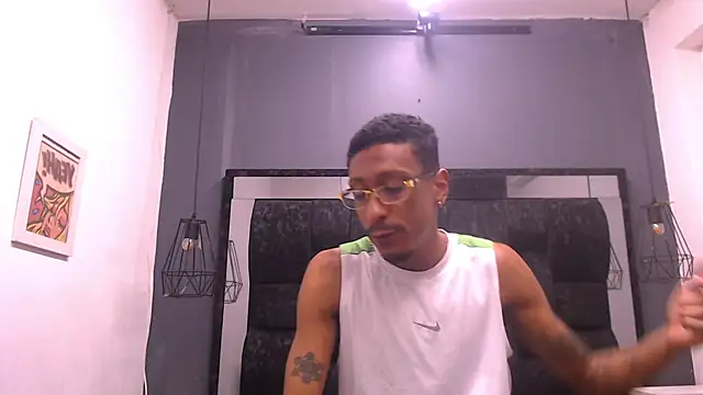 Jose Smoke online show from 11/30/25, 03:32