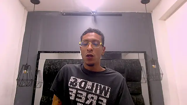 Jose Smoke online show from 12/04/25, 01:26