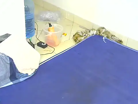 Snapshot of ebonyangie chatting on 11/15/25, 07:32 ebonyangie online show from 11/15/25, 07:32