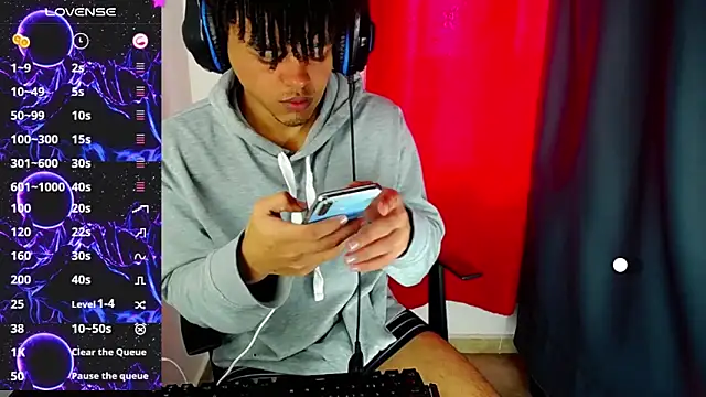 Snapshot of Ares_ttoter chatting on 01/08/25, 02:14 Ares ttoter online show from 01/08/25, 02:14