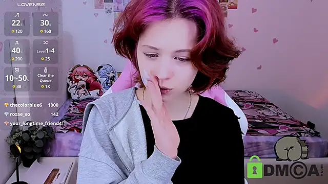 Snapshot of Alina_Mills chatting on 12/04/24, 05:22 Alina Mills online show from 12/04/24, 05:22