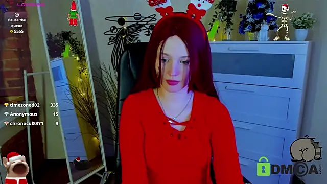 Snapshot of Alina_Mills chatting on 12/25/24, 06:30 Alina Mills online show from 12/25/24, 06:30