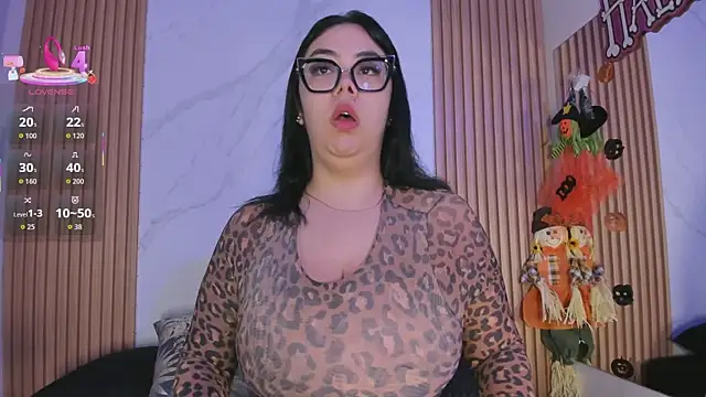 juicy led  online show from 11/01/25, 11:12