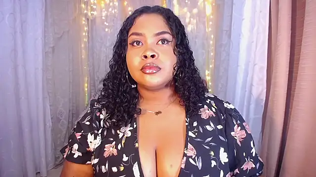 Snapshot of Ana_off_alana chatting on 02/17/25, 11:09 Ana off alana online show from 02/17/25, 11:09