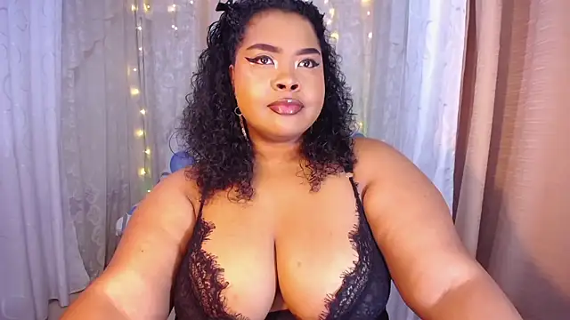 Snapshot of Ana_off_alana chatting on 03/18/25, 10:26 Ana off alana online show from 03/18/25, 10:26