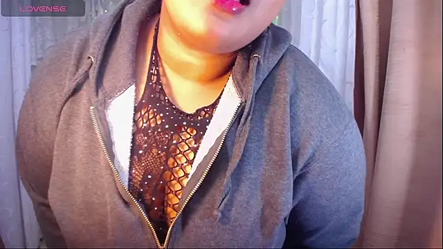 Snapshot of Ana_off_alana chatting on 10/15/25, 11:16 Ana off alana online show from 10/15/25, 11:16