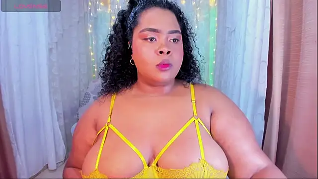 Snapshot of Ana_off_alana chatting on 10/20/25, 10:10 Ana off alana online show from 10/20/25, 10:10