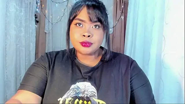 Snapshot of Ana_off_alana chatting on 02/17/26, 11:33 Ana off alana online show from 02/17/26, 11:33