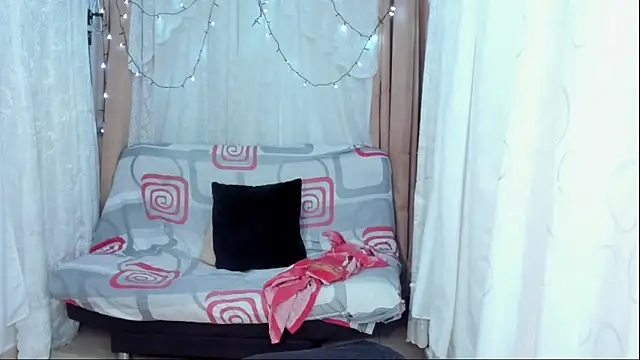 Snapshot of Ana_off_alana chatting on 02/24/26, 01:47 Ana off alana online show from 02/24/26, 01:47