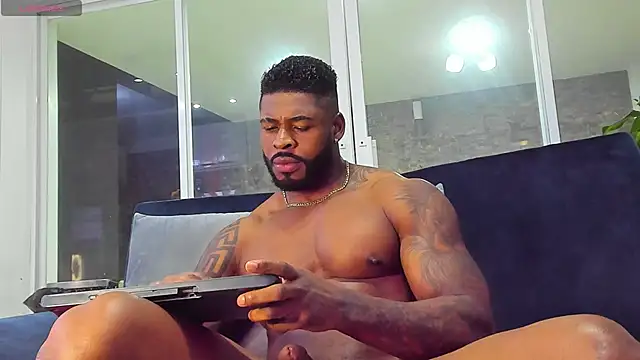 Makonneen online show from 12/16/24, 02:36