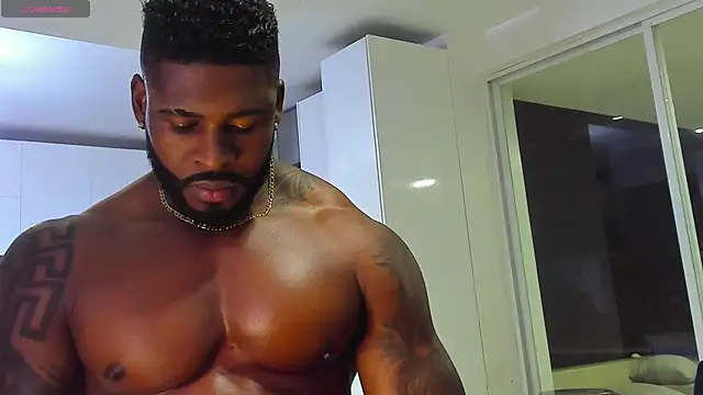 Makonneen online show from 12/16/24, 05:38