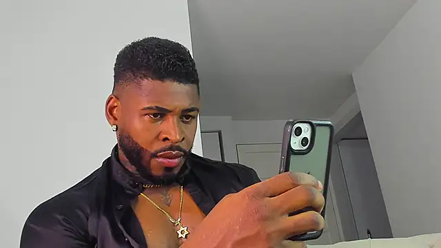 Makonneen online show from 11/07/25, 05:18