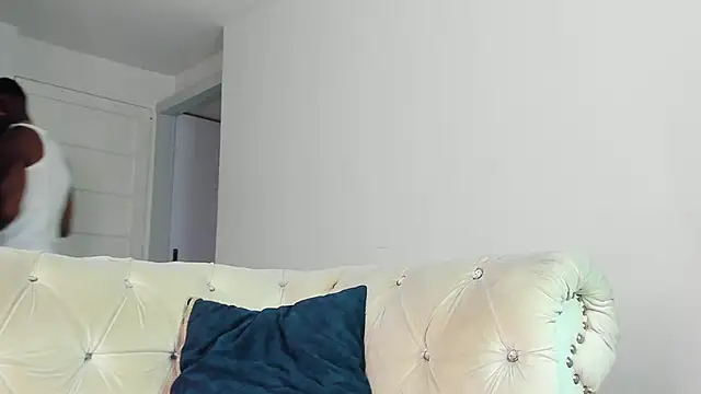 Makonneen online show from 11/25/25, 12:10