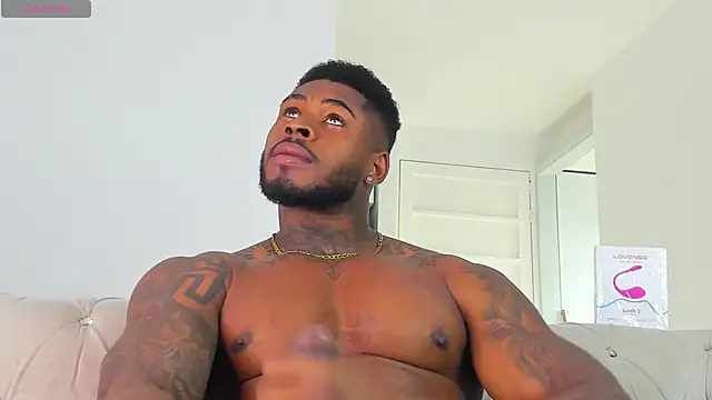 Makonneen online show from 12/18/25, 07:42